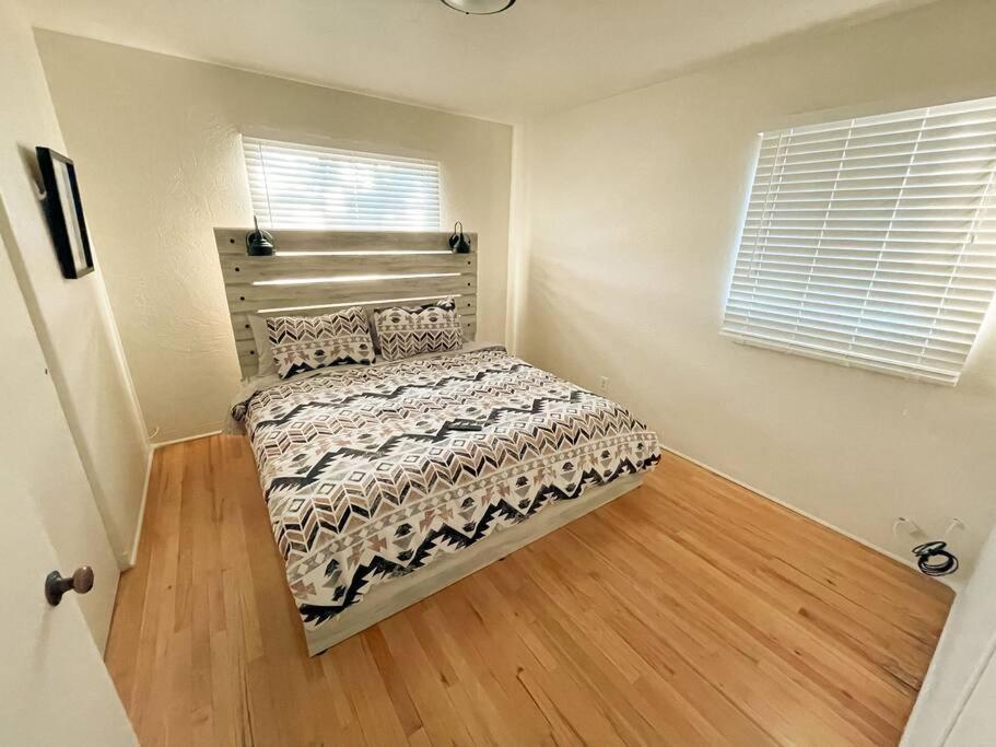 הוילה אלבוקרקי Pet Friendly! Private Casita In Nob Hill מראה חיצוני תמונה