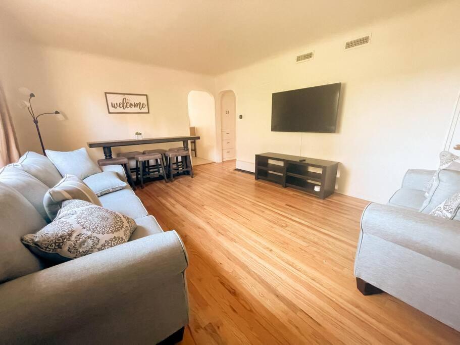 הוילה אלבוקרקי Pet Friendly! Private Casita In Nob Hill מראה חיצוני תמונה