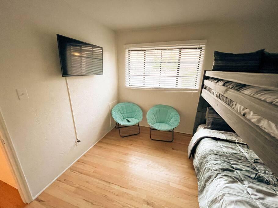 הוילה אלבוקרקי Pet Friendly! Private Casita In Nob Hill מראה חיצוני תמונה